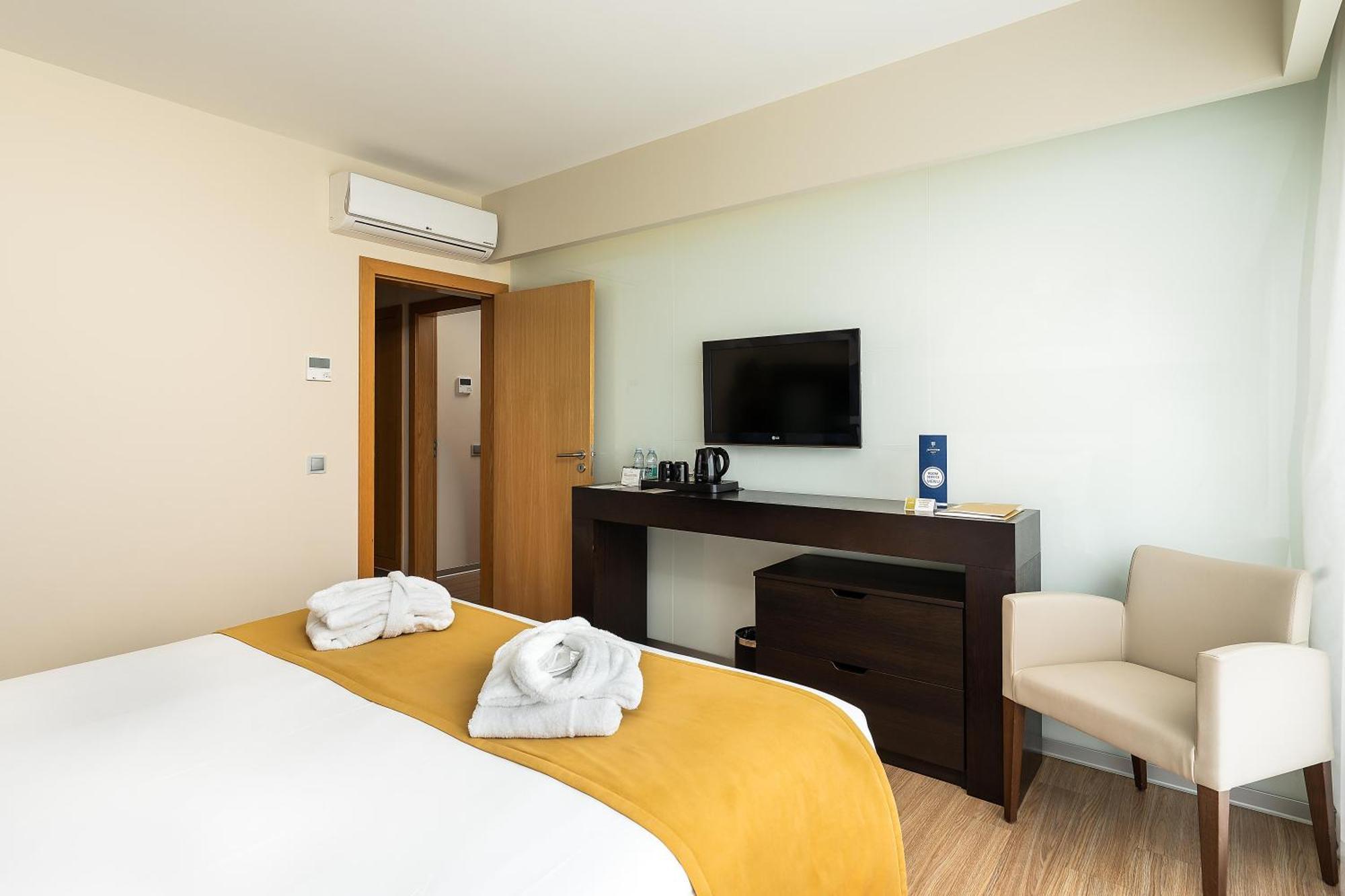 Jupiter Algarve Hotel Портиман Екстериор снимка