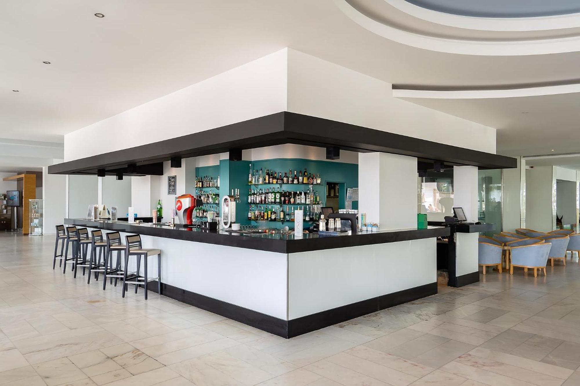Jupiter Algarve Hotel Портиман Екстериор снимка